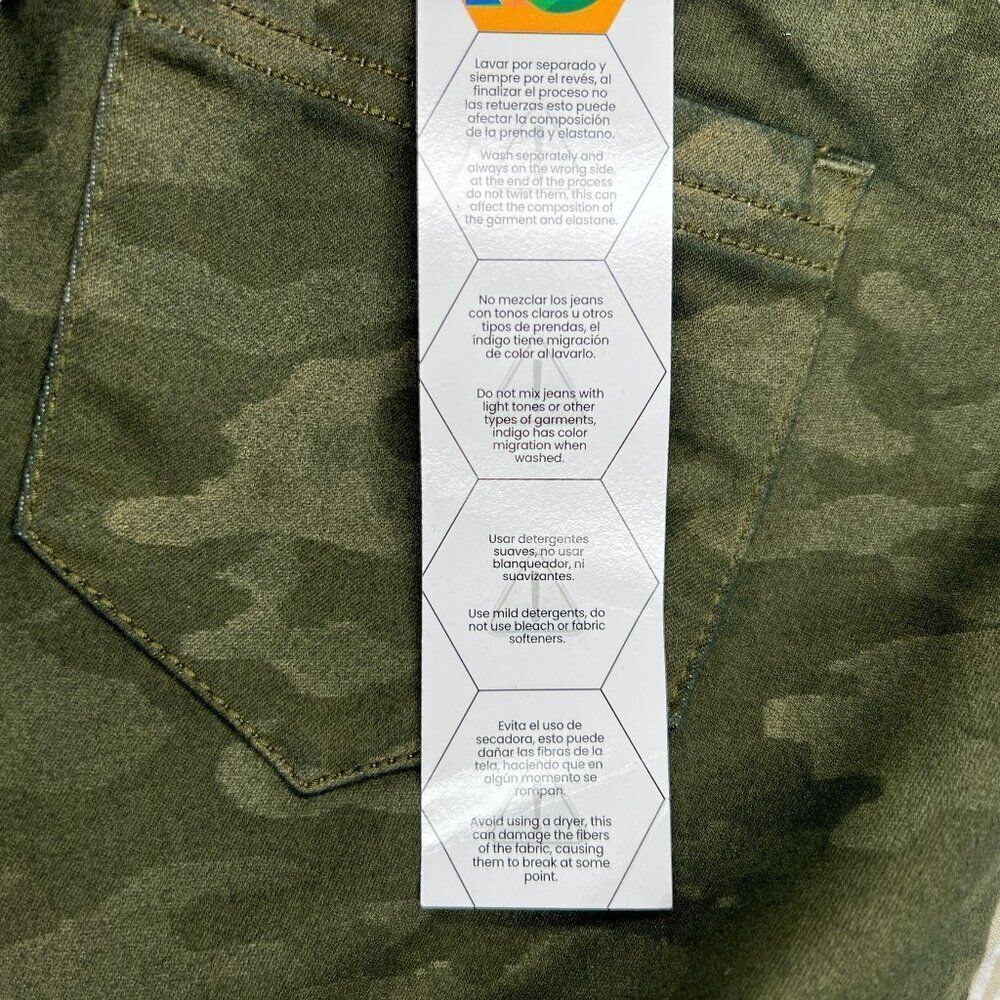 Nicolette Shapewear Women's Size 1 Soldier Girl Butt Lift Jean Bermuda Shorts - Picture 14 of 15